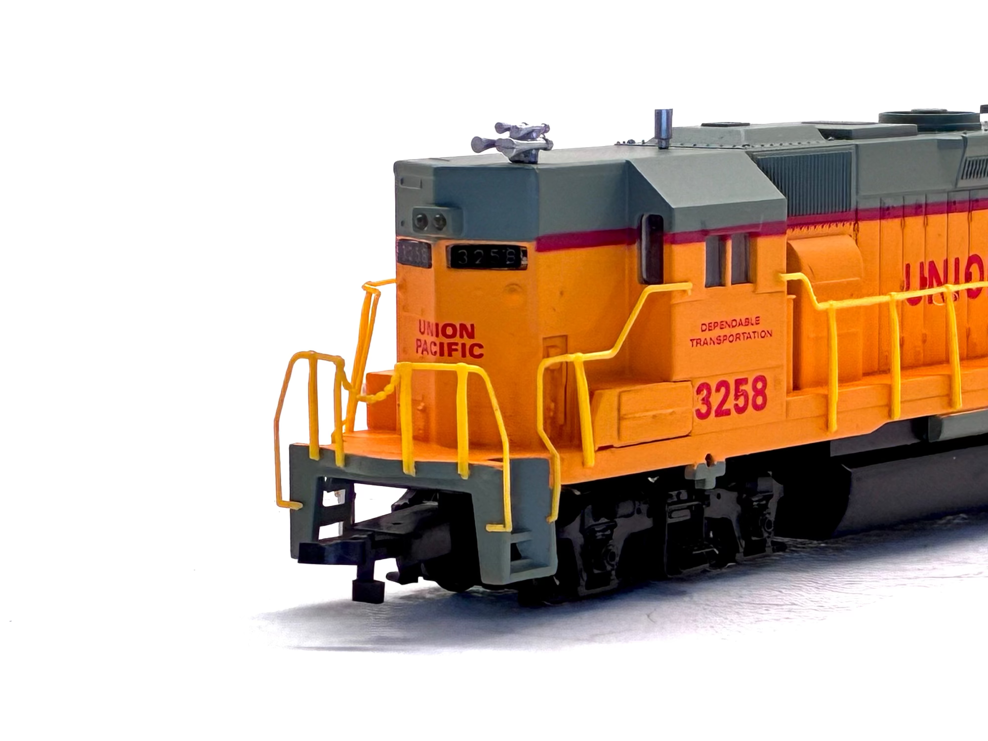 Bachmann HO Scale 61201 Diesel Union Pacific GP50 '3258'