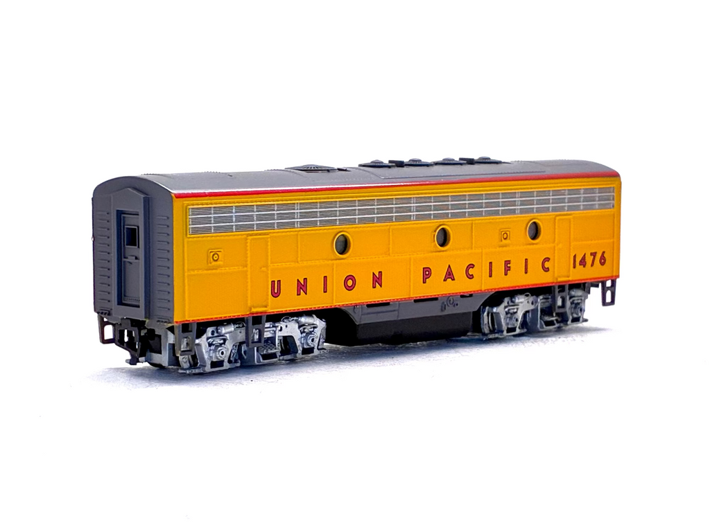 Bachmann Plus HO 31205 Powered Uni Union Pacific EMD F7B '1476'