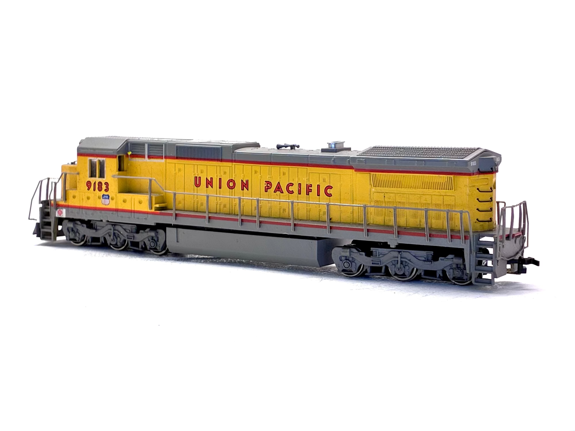 Spectrum HO 85002 Diesel Union Pacific Dash 8 40C '9183'