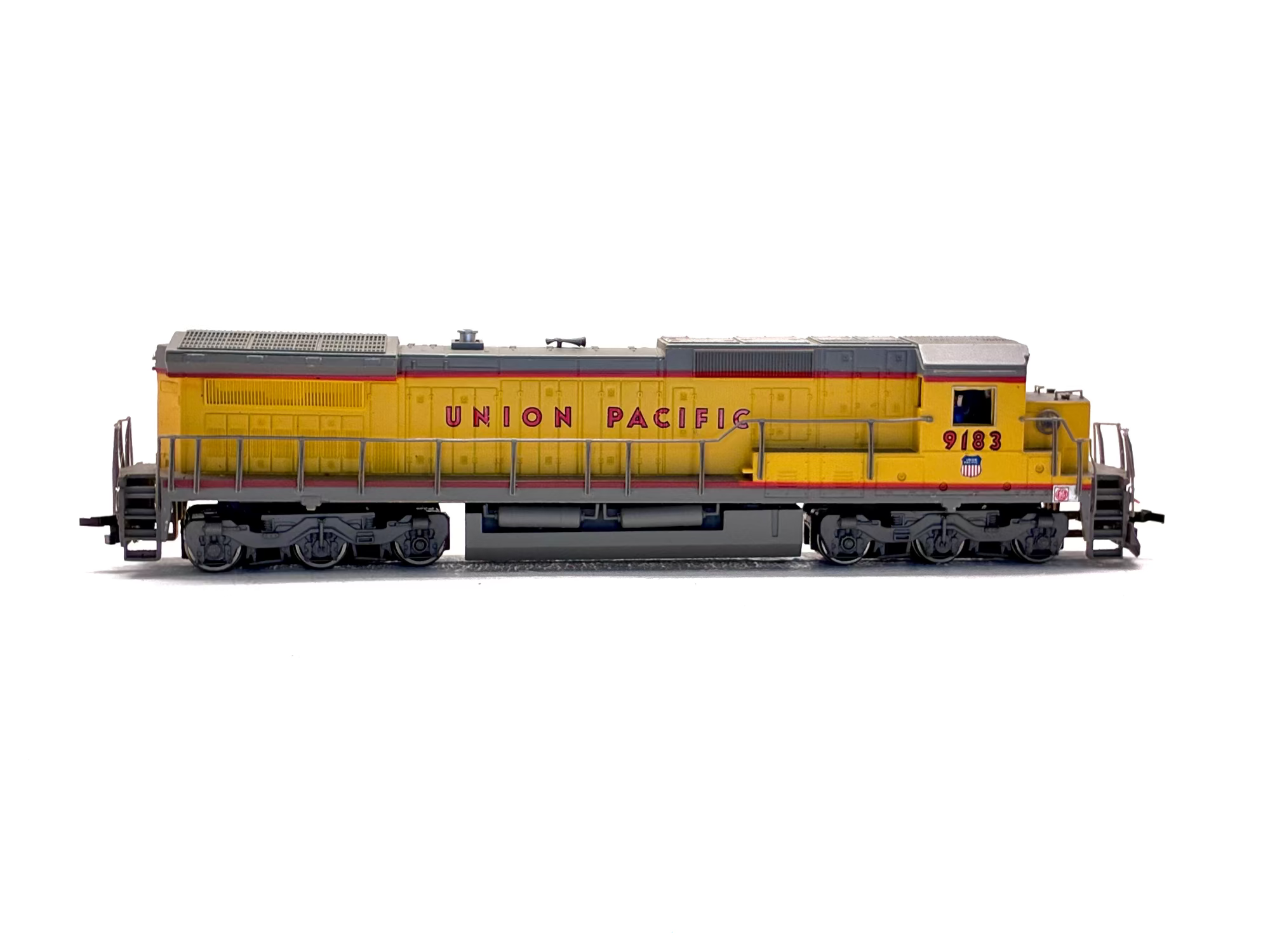 Spectrum HO 85002 Diesel Union Pacific Dash 8 40C '9183'