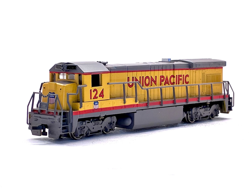Bachmann Plus HO 31102 Diesel Union Pacific B23-7 '124'