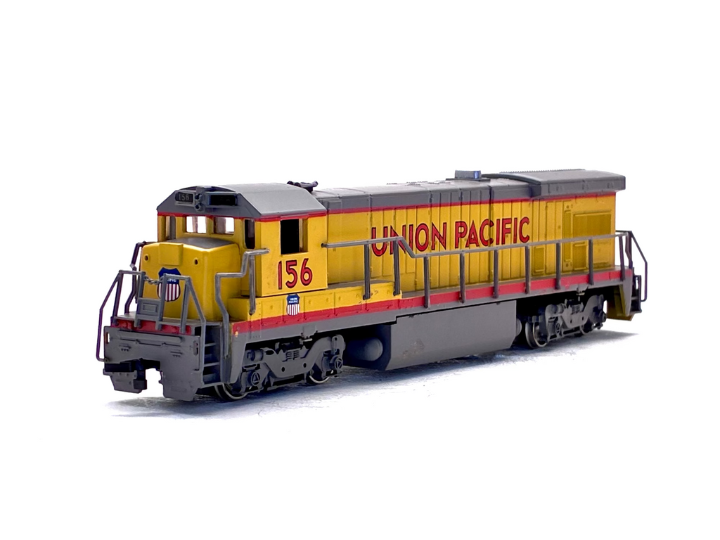 Bachmann Plus HO 31103 Diesel Union Pacific B23-7 '156'