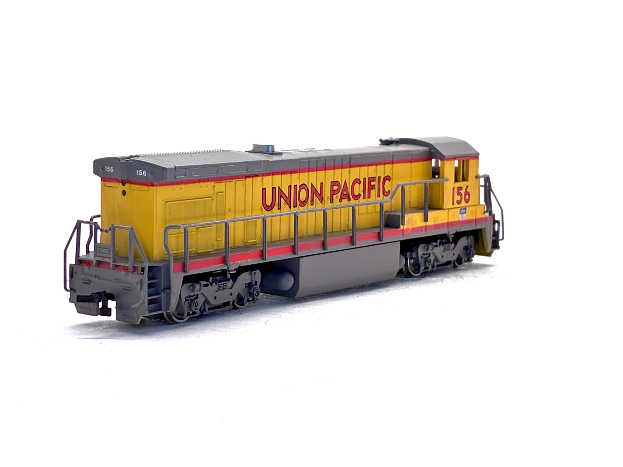Bachmann Plus HO 31103 Diesel Union Pacific B23-7 '156'