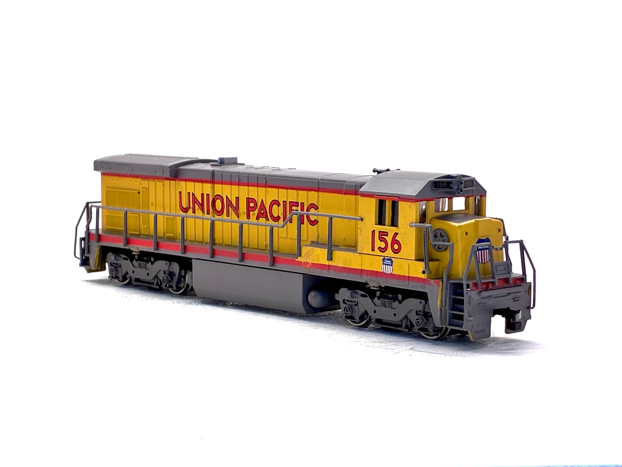 Bachmann Plus HO 31103 Diesel Union Pacific B23-7 '156'