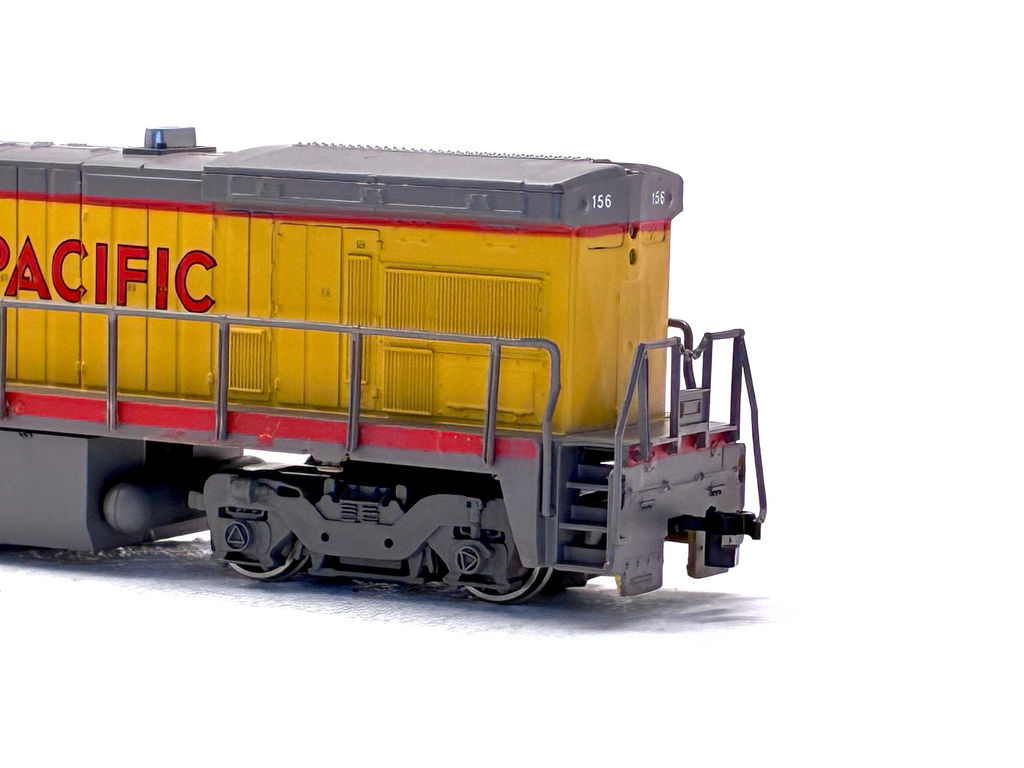 Bachmann Plus HO 31103 Diesel Union Pacific B23-7 '156'