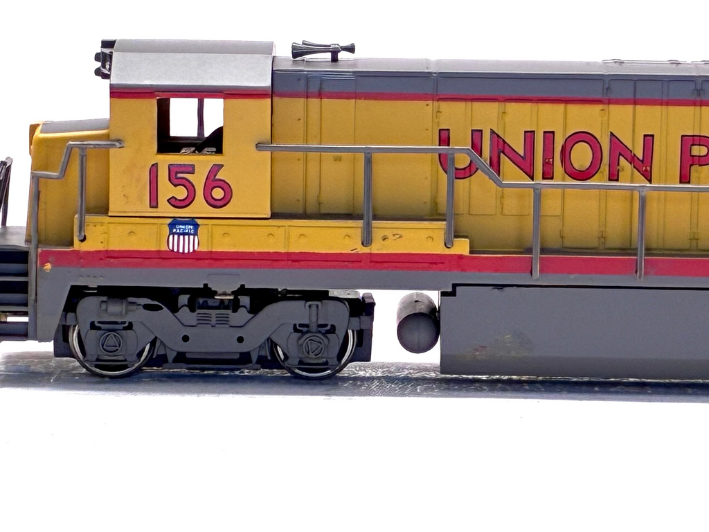 Bachmann Plus HO 31103 Diesel Union Pacific B23-7 '156'