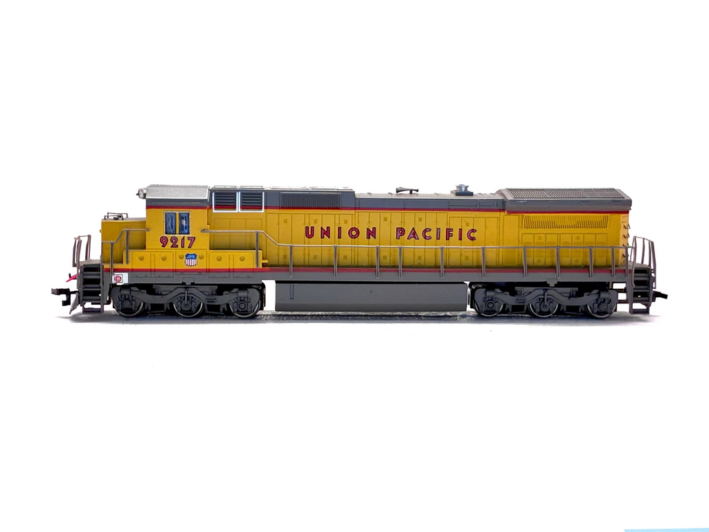 Spectrum HO 85004 Diesel Union Pacific Dash 8 40C '9217'