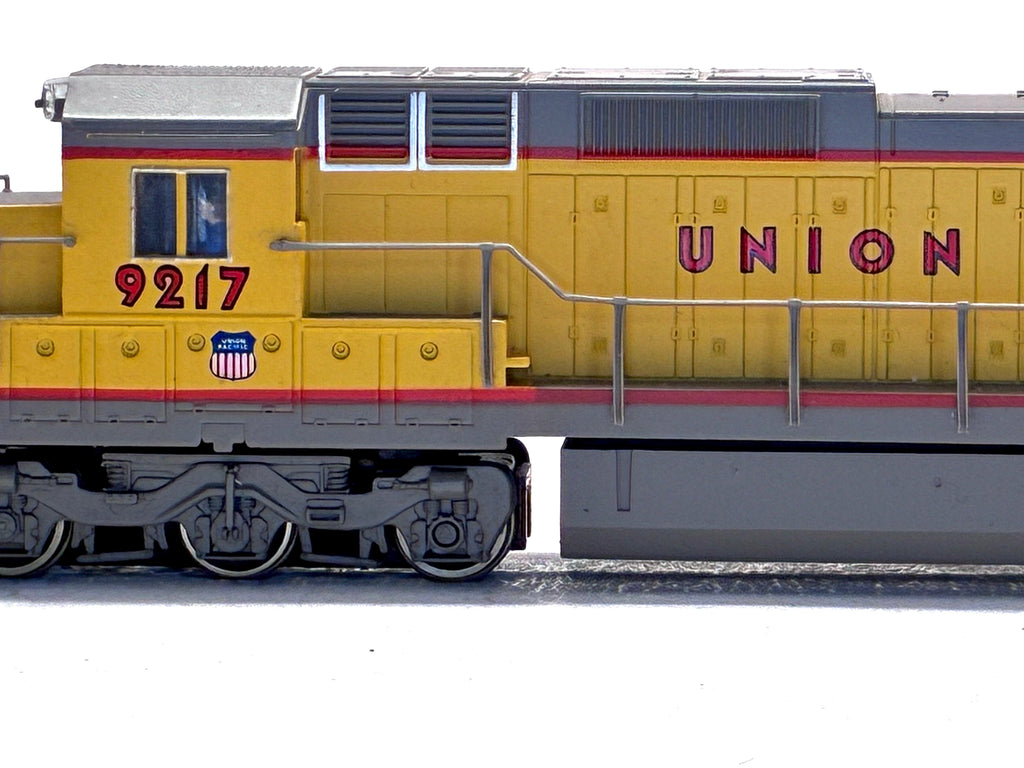 Spectrum HO 85004 Diesel Union Pacific Dash 8 40C '9217'