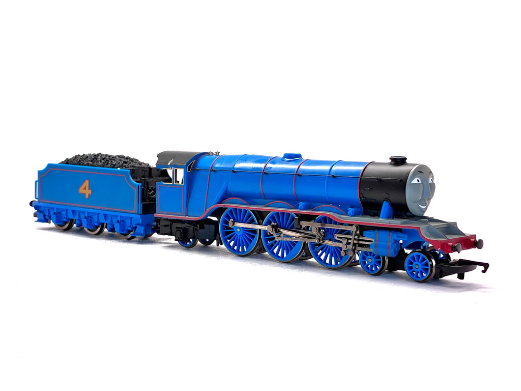 Hornby R383 Thomas and Friends 4-6-2 Gordon the big blue engine '4'
