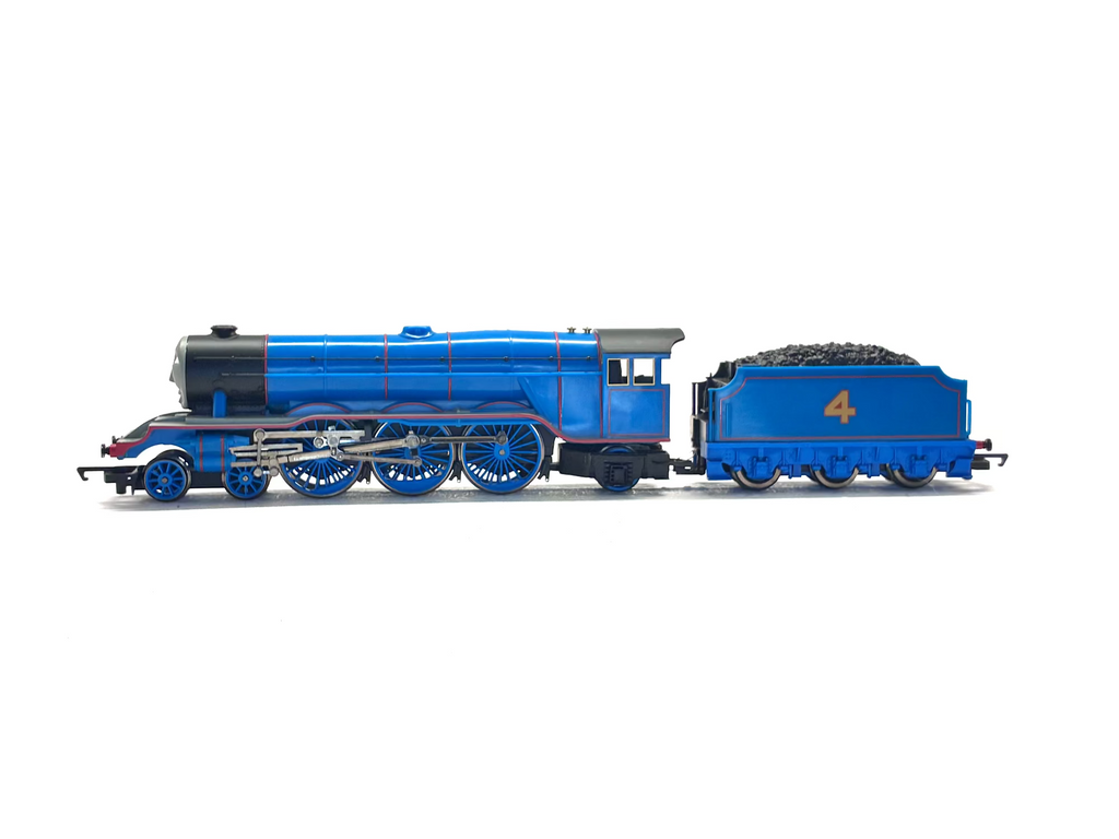 Hornby R383 Thomas and Friends 4-6-2 Gordon the big blue engine '4'