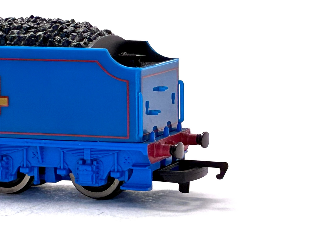 Hornby R383 Thomas and Friends 4-6-2 Gordon the big blue engine '4'