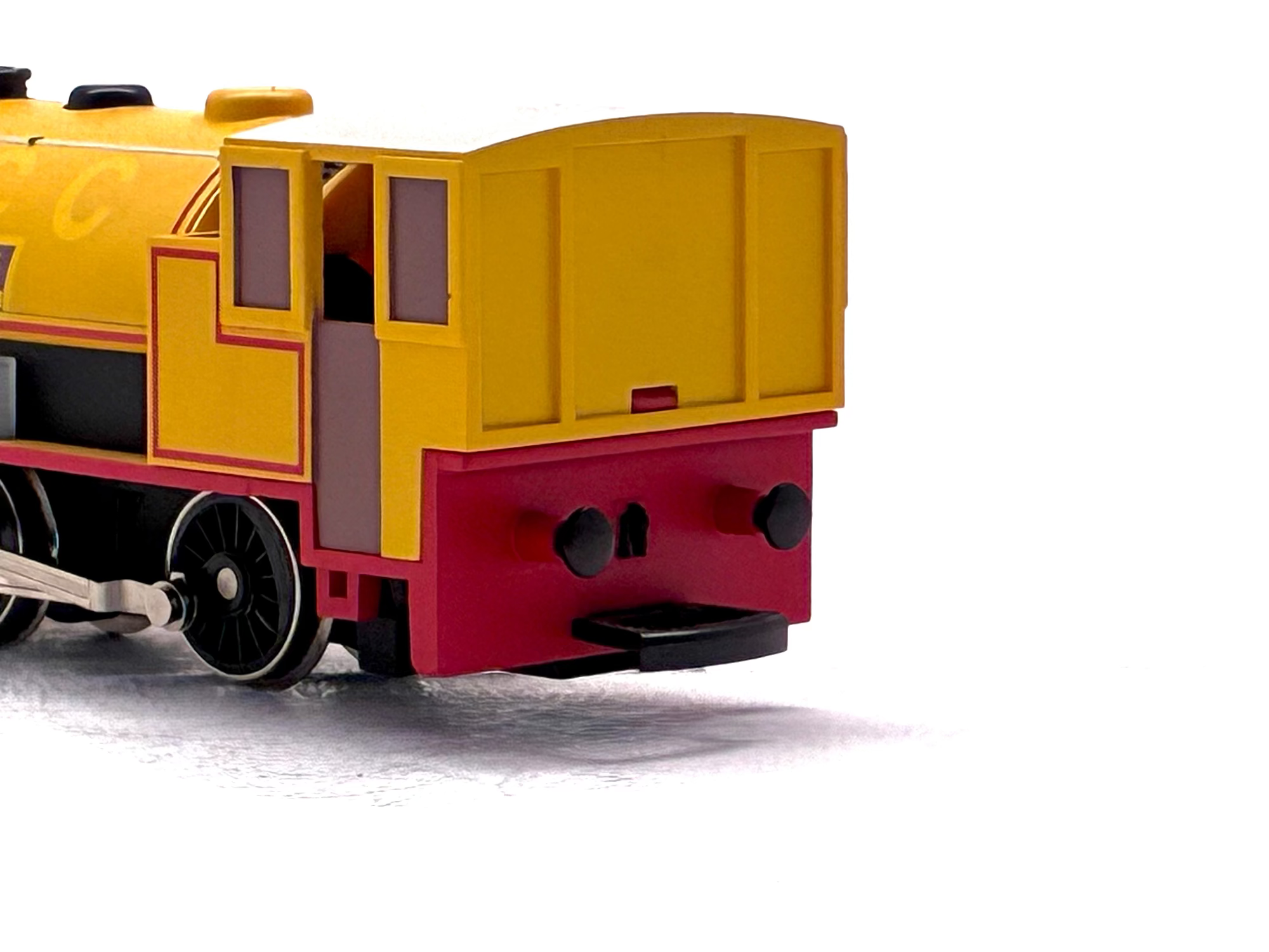 Hornby R9047 Bill 0-4-0 saddle tank engine