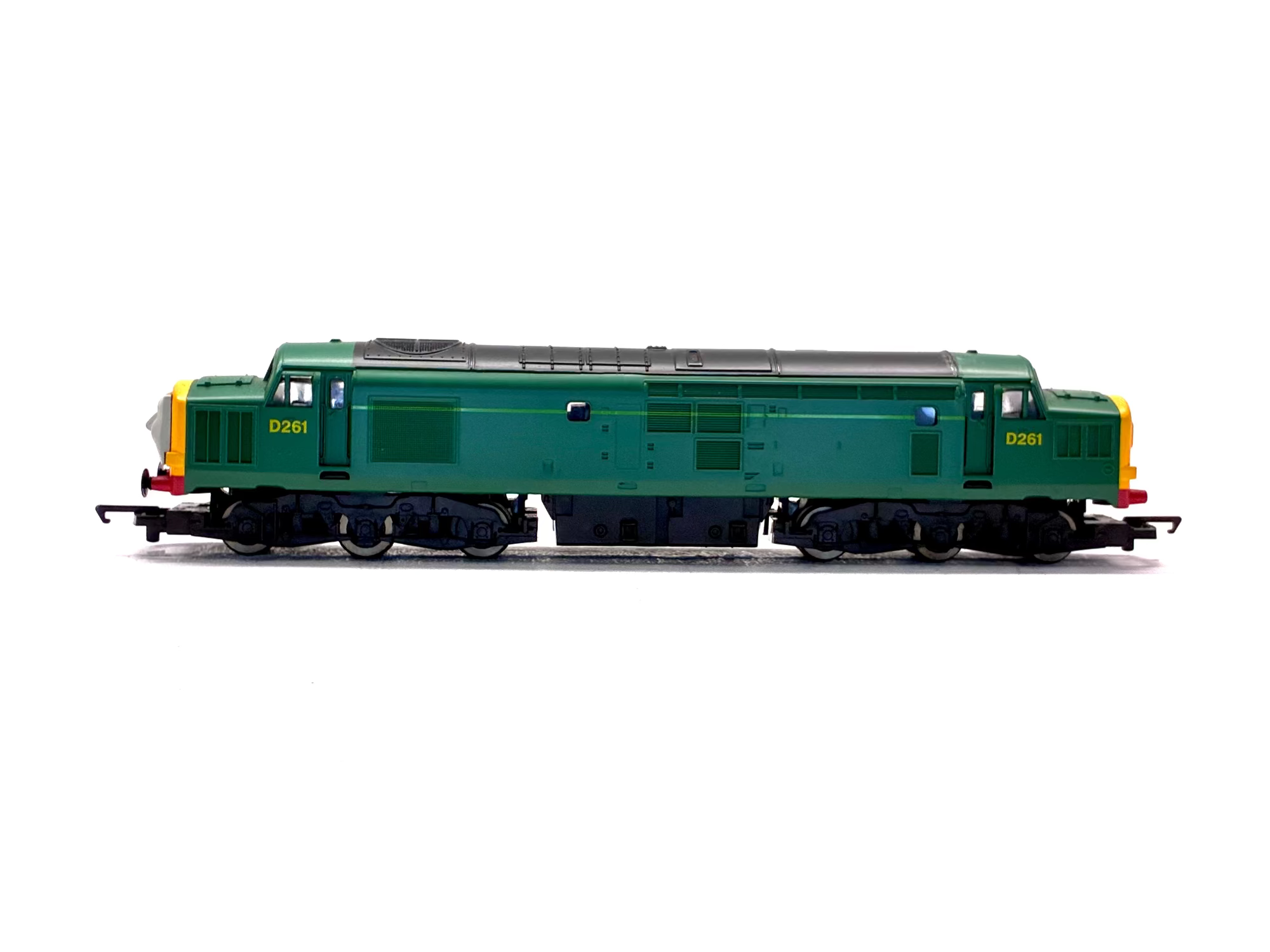 Hornby R9064 Diesel D261 locomotive