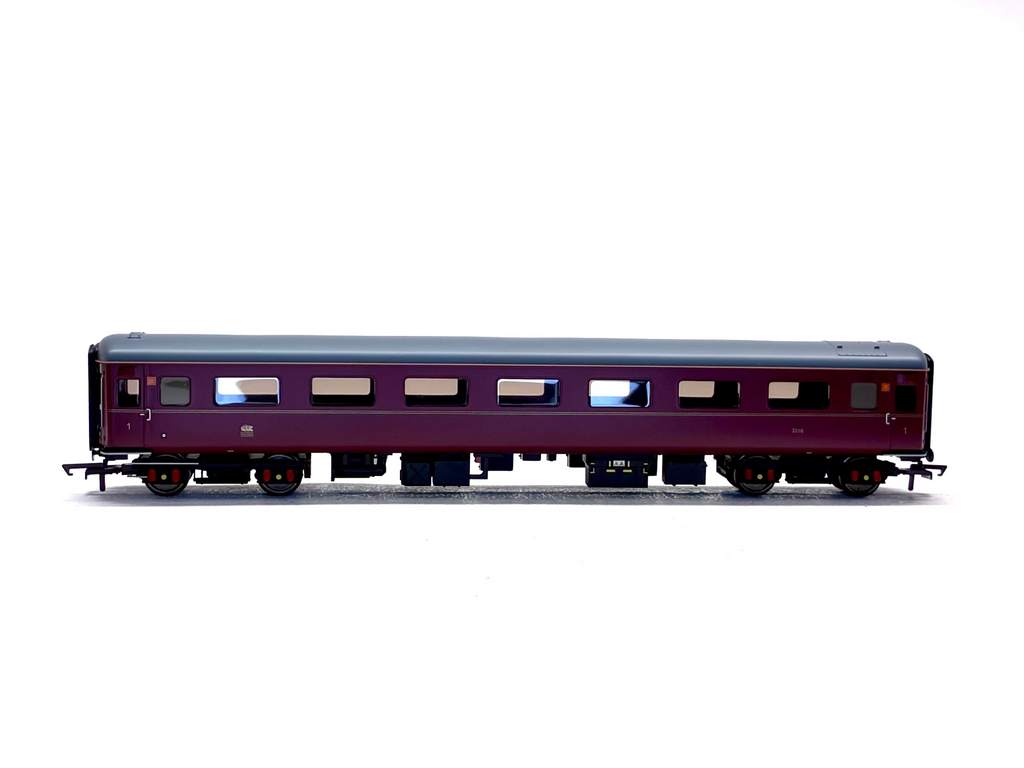 Hornby R40374 EWS Business Coach Pack with four Mk2F coaches in EWS lined maroon