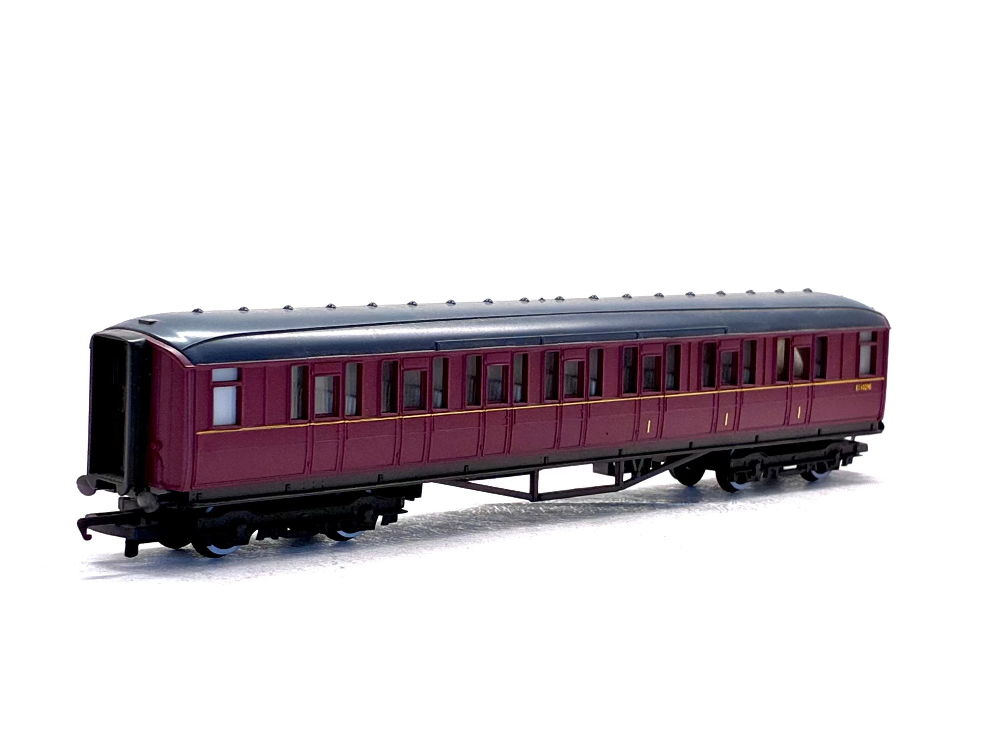 Hornby R448 Gresley Teak Brake Composite Coach in BR Maroon E10076E