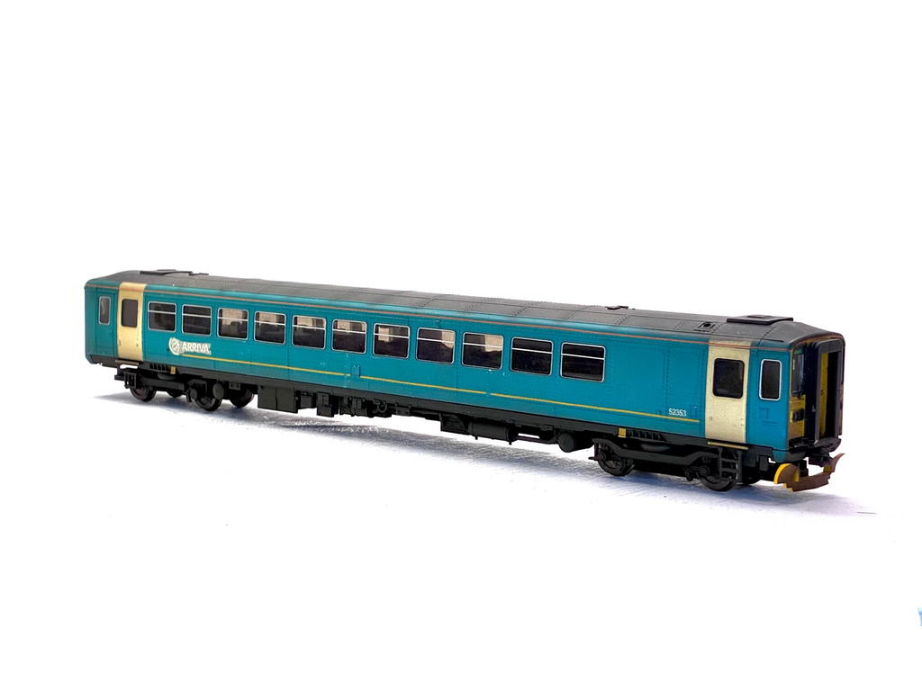 Hornby Arriva Class 153 153353 Sound (Repainted)