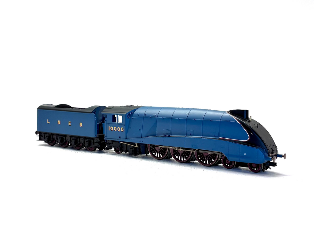 Hornby R3843 Rebuilt Class W1 Hush-Hush 4-6-4 10000 in LNER garter blue