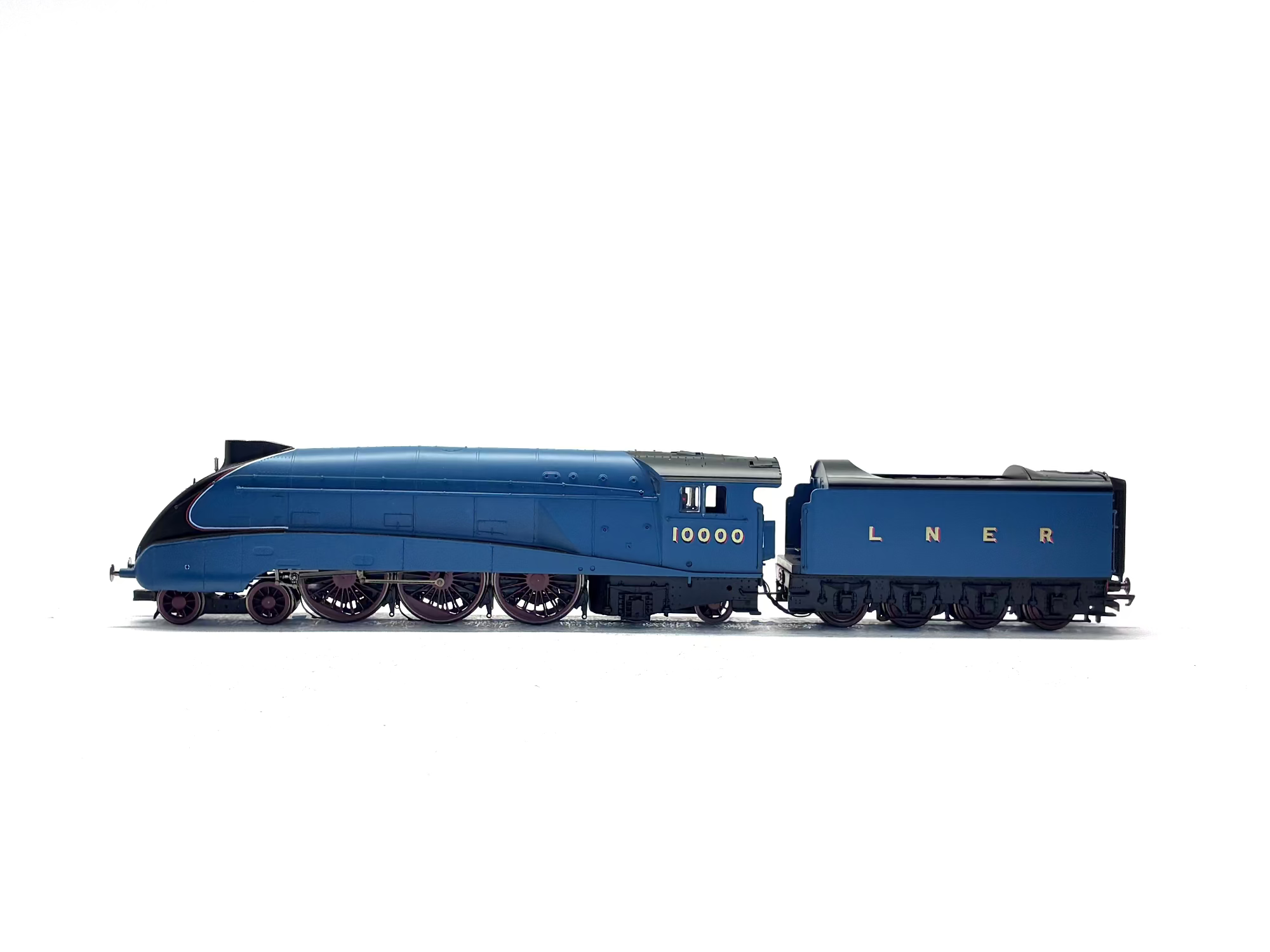 Hornby R3843 Rebuilt Class W1 Hush-Hush 4-6-4 10000 in LNER garter blue