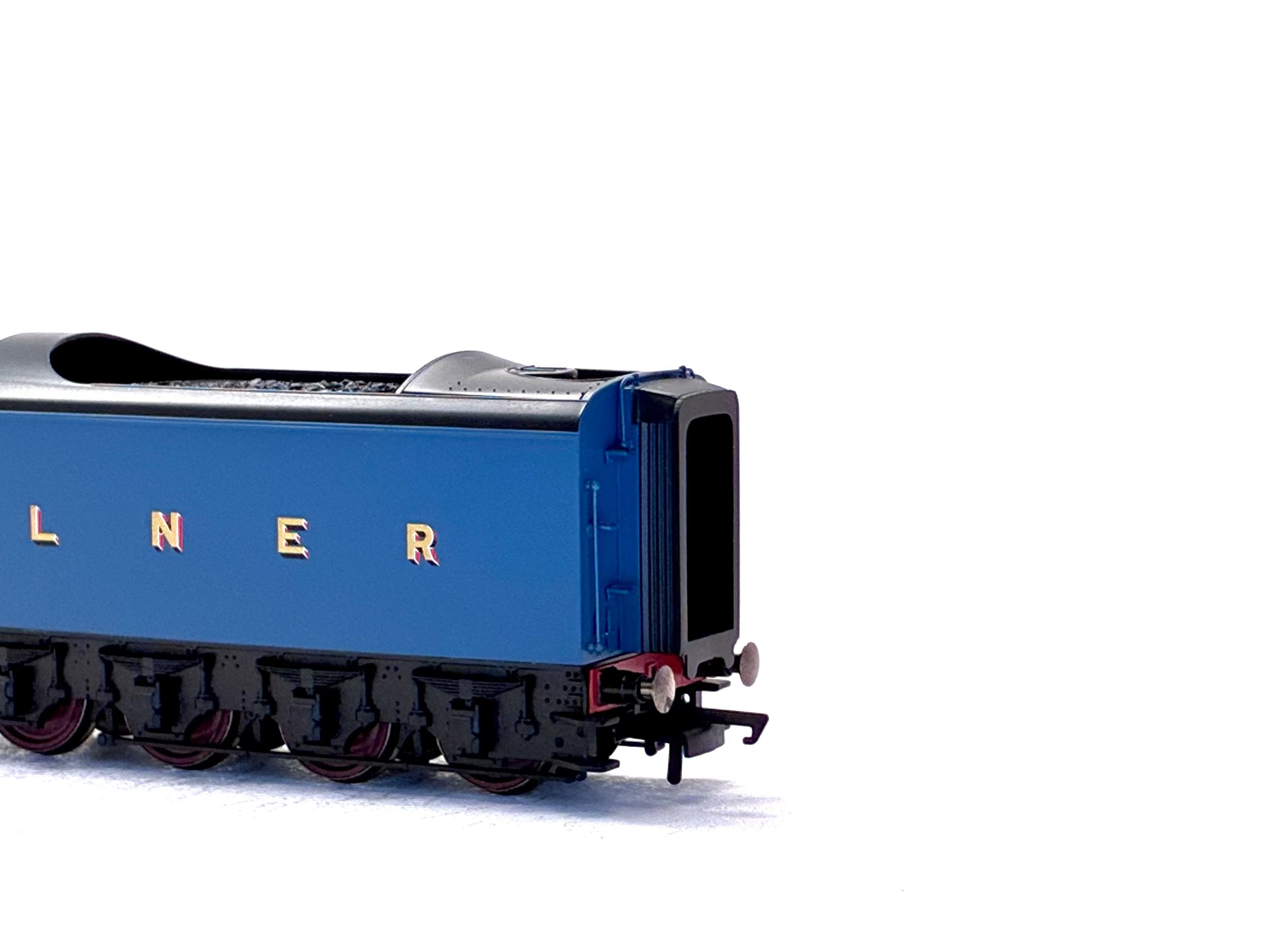 Hornby R3843 Rebuilt Class W1 Hush-Hush 4-6-4 10000 in LNER garter blue