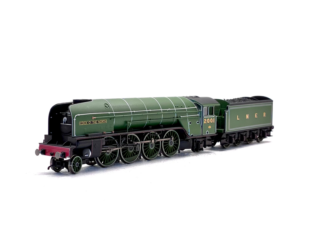 Hornby R3246TTS Class P2 2-8-2 "Cock O' The North" in LNER Green TTS Sound fitted