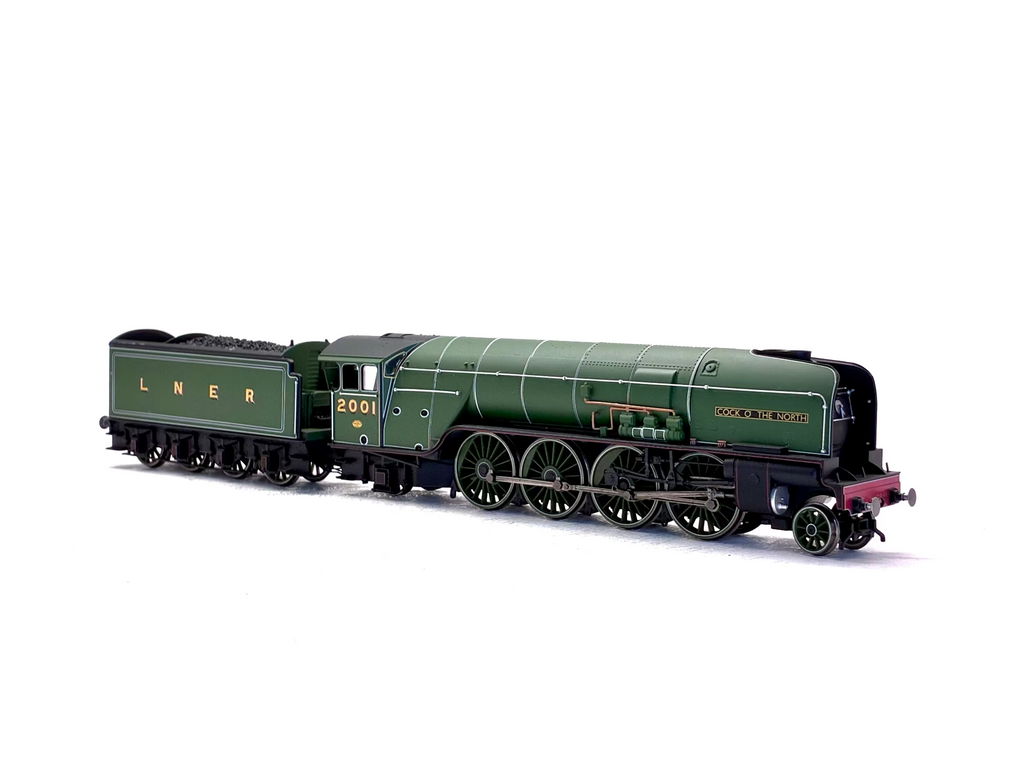 Hornby R3246TTS Class P2 2-8-2 "Cock O' The North" in LNER Green TTS Sound fitted