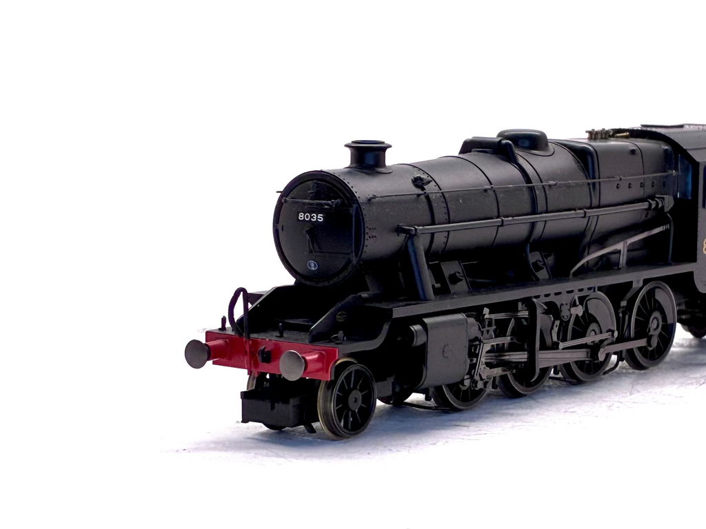 Hornby R3565 Class 8F 2-8-0 8035 in LMS black