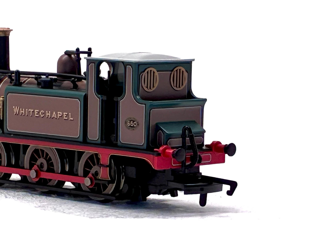 Hornby R3247 Class A1X 'Terrier' 0-6-0 650 'Whitechapel' in LB&SCR improved engine green Exclusive to Hornby Collectors Club