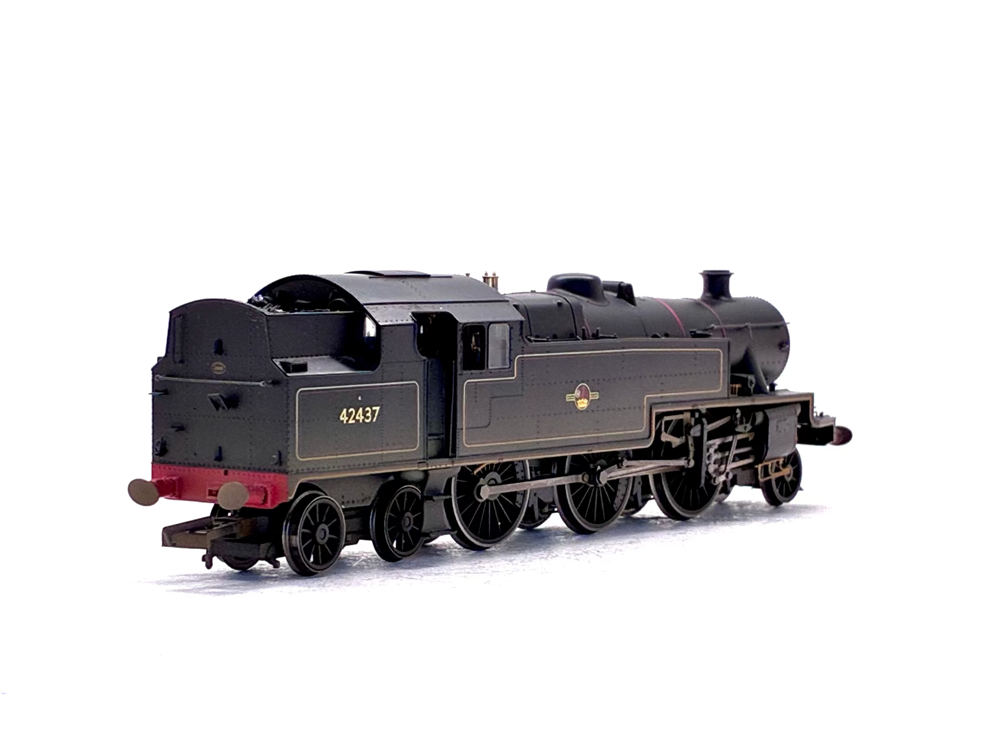 Hornby R2637 Stanier Class 4P 2-6-4T 42437 in BR Lined Black with late crest (weathered)