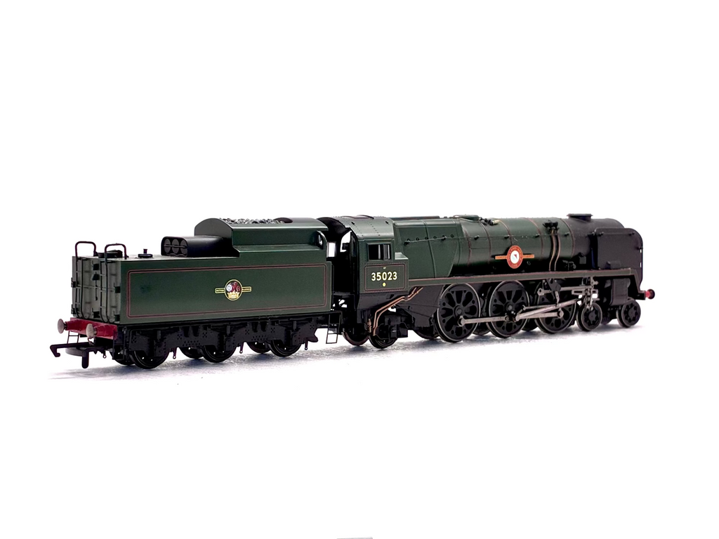 Hornby R2170 Rebuilt Merchant Navy class 4-6-2 "Holland Afrika Line" 35023 in BR green Sound