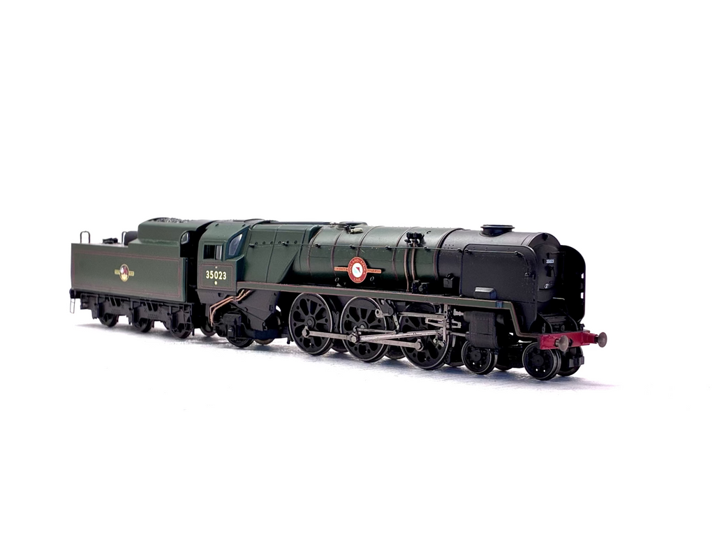 Hornby R2170 Rebuilt Merchant Navy class 4-6-2 "Holland Afrika Line" 35023 in BR green Sound
