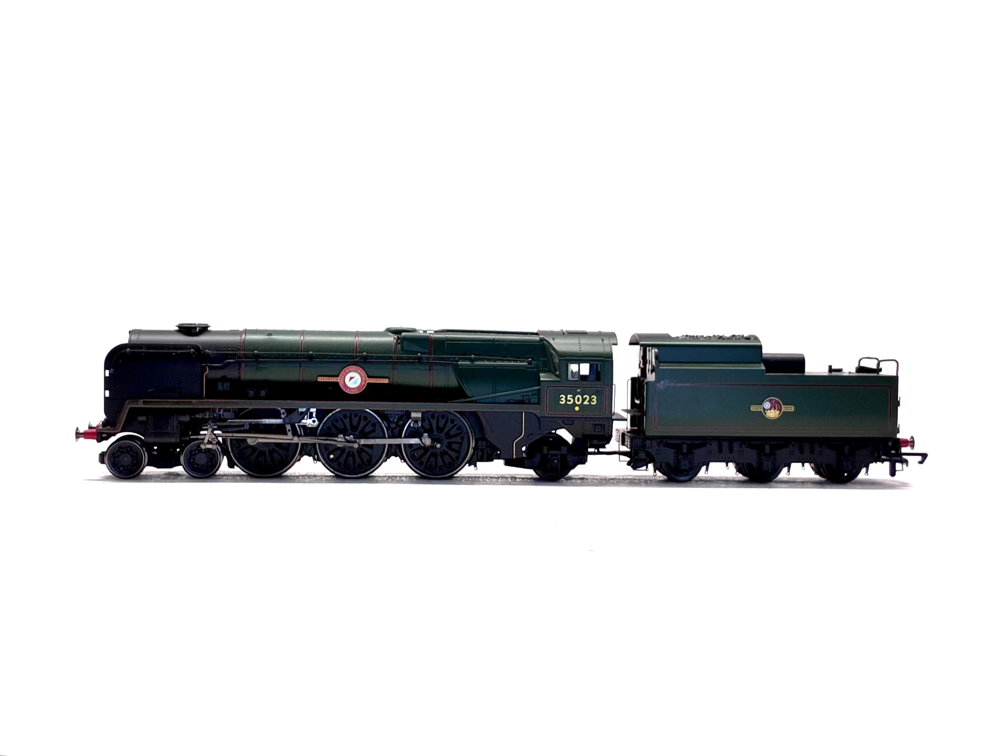 Hornby R2170 Rebuilt Merchant Navy class 4-6-2 "Holland Afrika Line" 35023 in BR green Sound