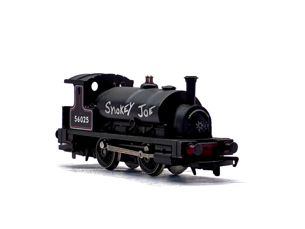 Hornby R782 Class 0F Pug 0-4-0ST 56025 "Smokey Joe" in black