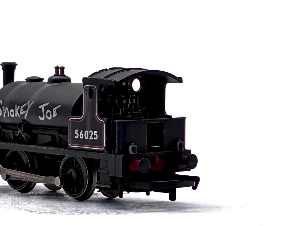 Hornby R782 Class 0F Pug 0-4-0ST 56025 "Smokey Joe" in black