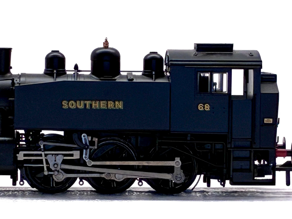 Bachmann Branchline MR-102 USA Tank 0-6-0T 68 in Southern black