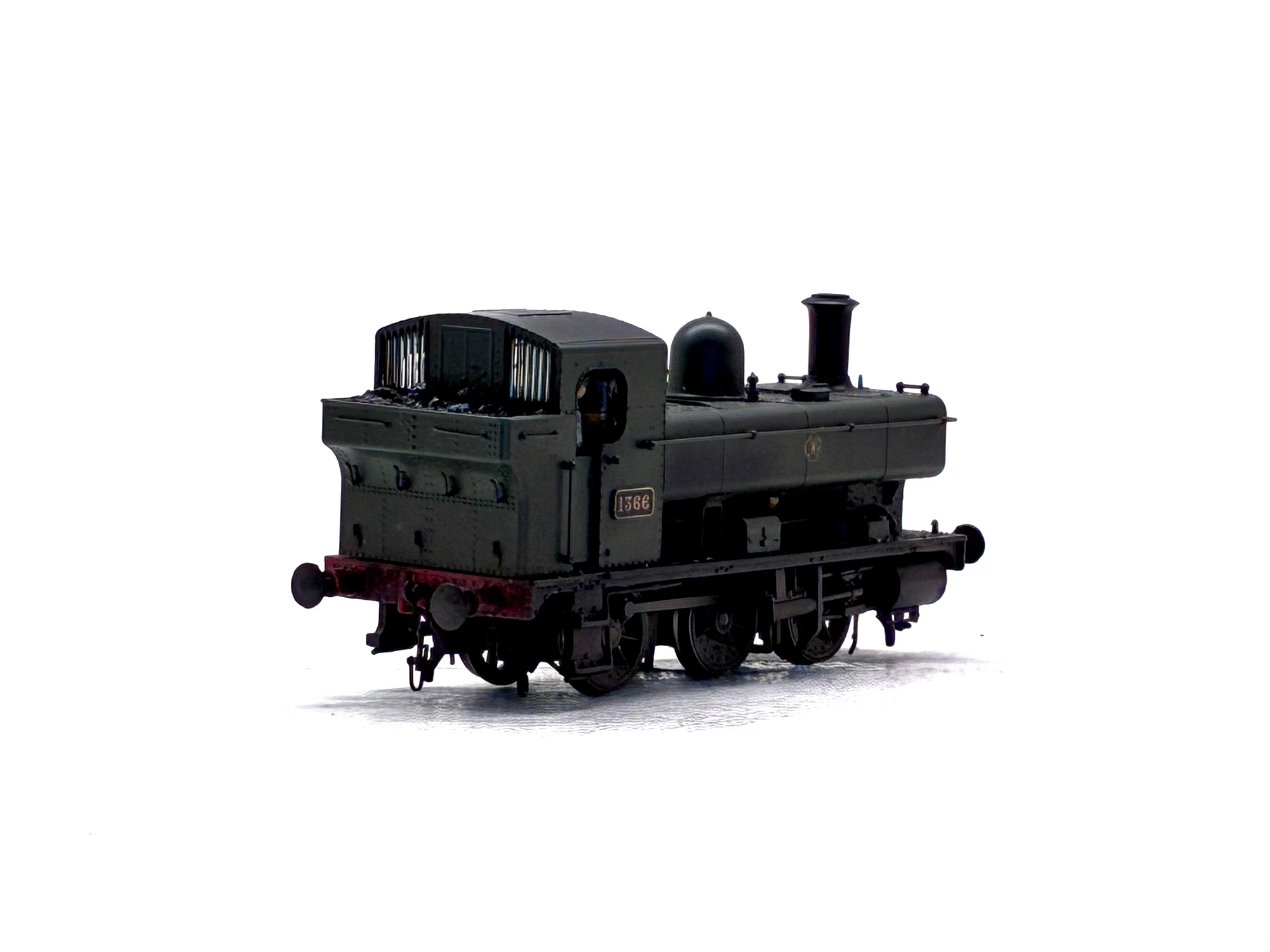 Heljan 1320 Class 1366 0-6-0PT 1366 in GWR green with shirtbutton