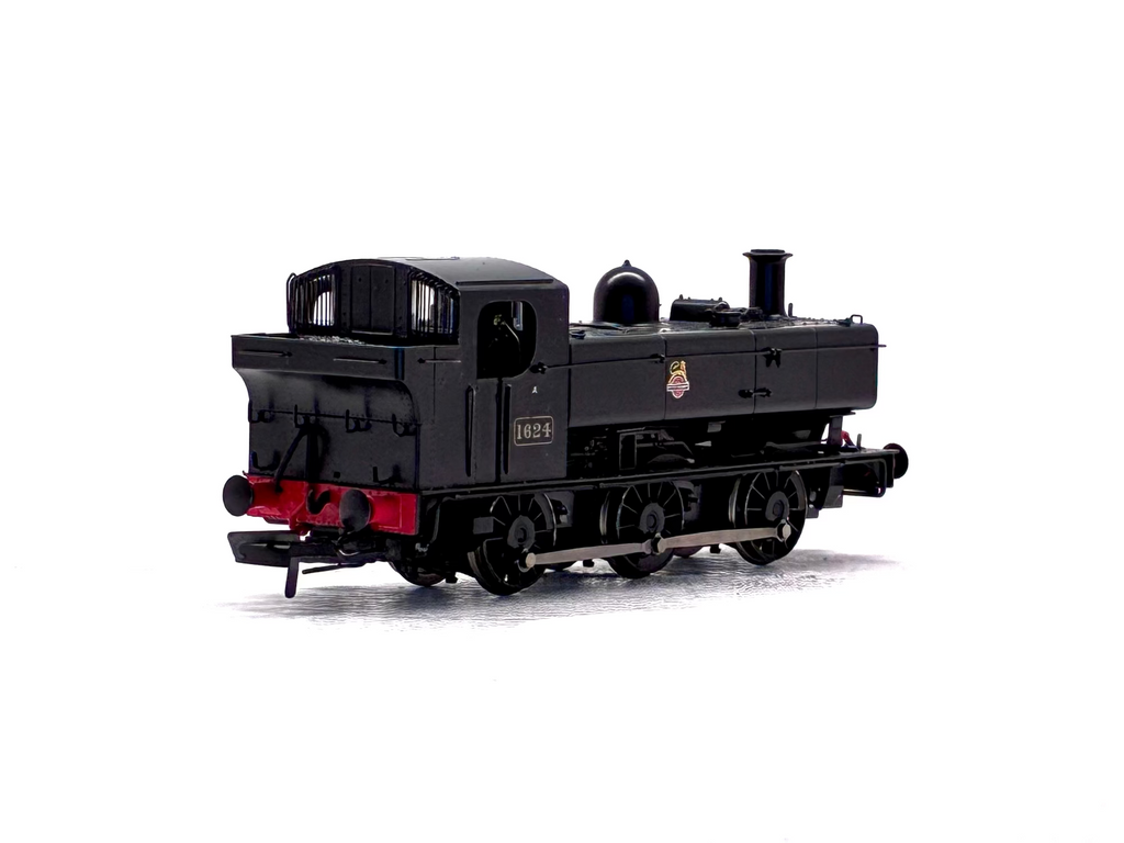Rapido Trains UK MR-301C Class 16xx Pannier 0-6-0PT 1624 in BR black with early emblem