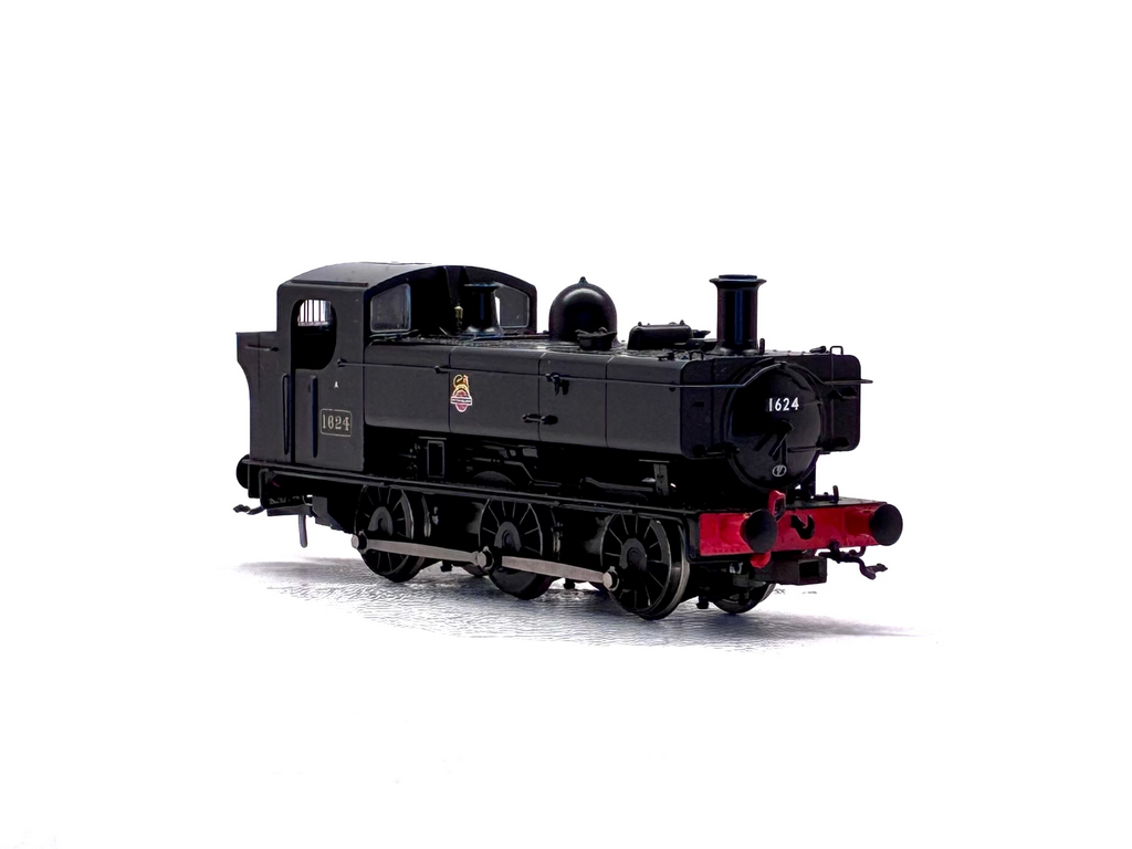 Rapido Trains UK MR-301C Class 16xx Pannier 0-6-0PT 1624 in BR black with early emblem