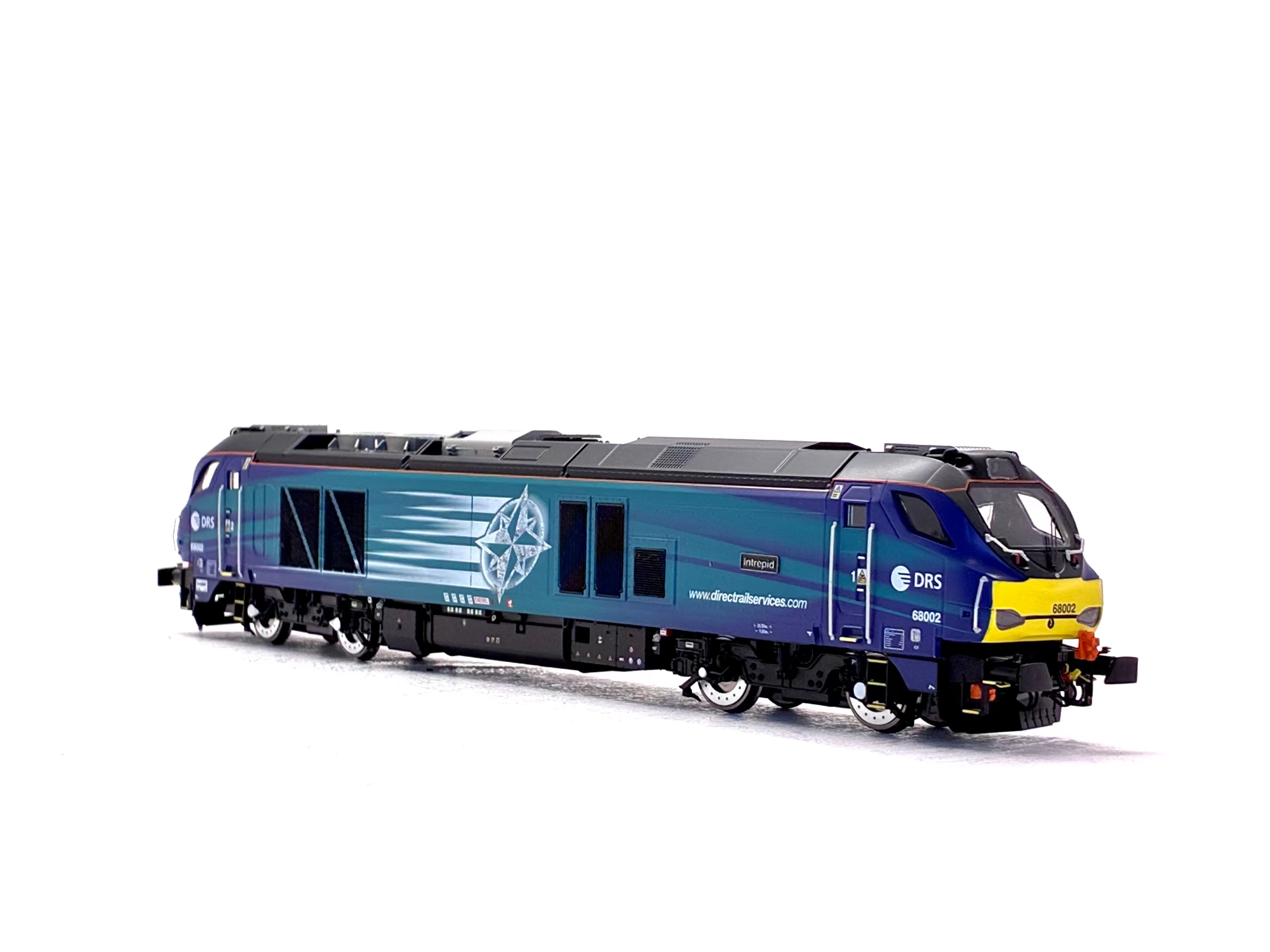 Dapol 4D-022-001 Class 68 68002 "Intrepid" in DRS livery