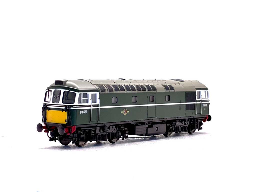 Heljan 3446 Class 33/1 D6580 in BR green with small yellow ends