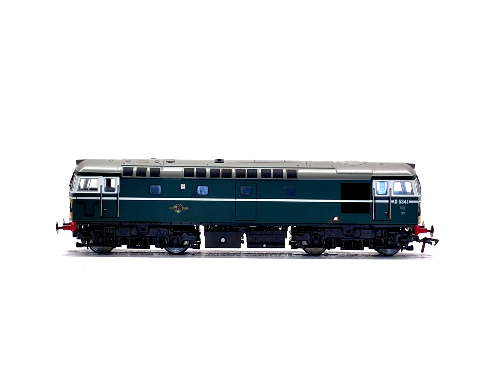 Heljan 2609 Class 26 D5341 in BR green with small yellow panels