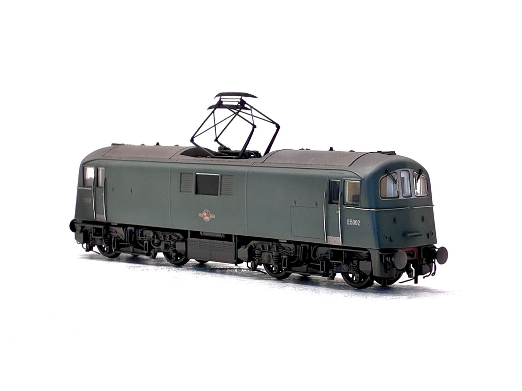 DJ Models OO71-097 Class 71 E5002 in BR Plain Green (weathered)  Kernow Models exclusive