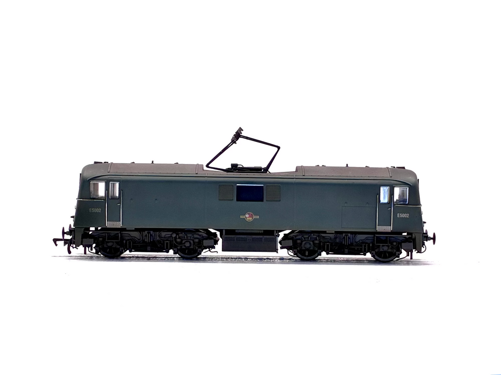 DJ Models OO71-097 Class 71 E5002 in BR Plain Green (weathered)  Kernow Models exclusive