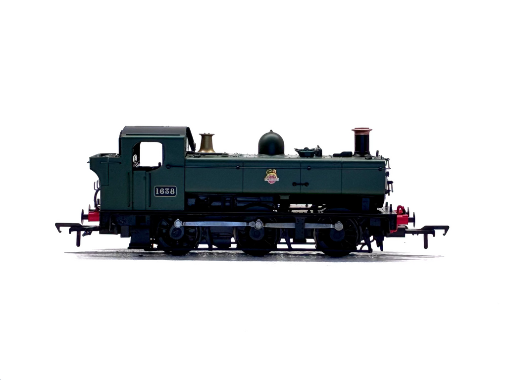 Rapido Trains UK MR-310A Class 16xx Pannier 0-6-0PT 1638 in BR green with early emblem