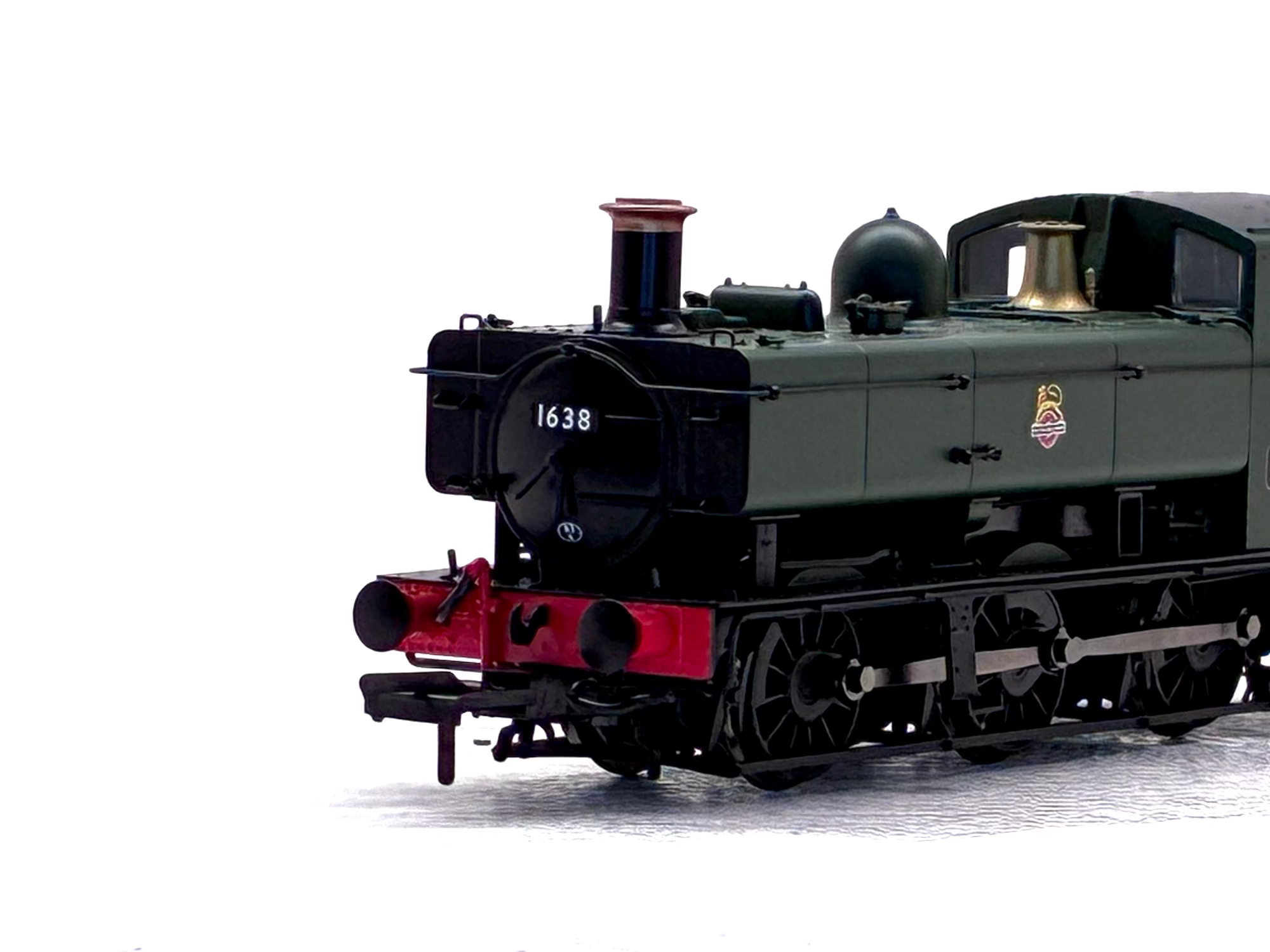 Rapido Trains UK MR-310A Class 16xx Pannier 0-6-0PT 1638 in BR green with early emblem