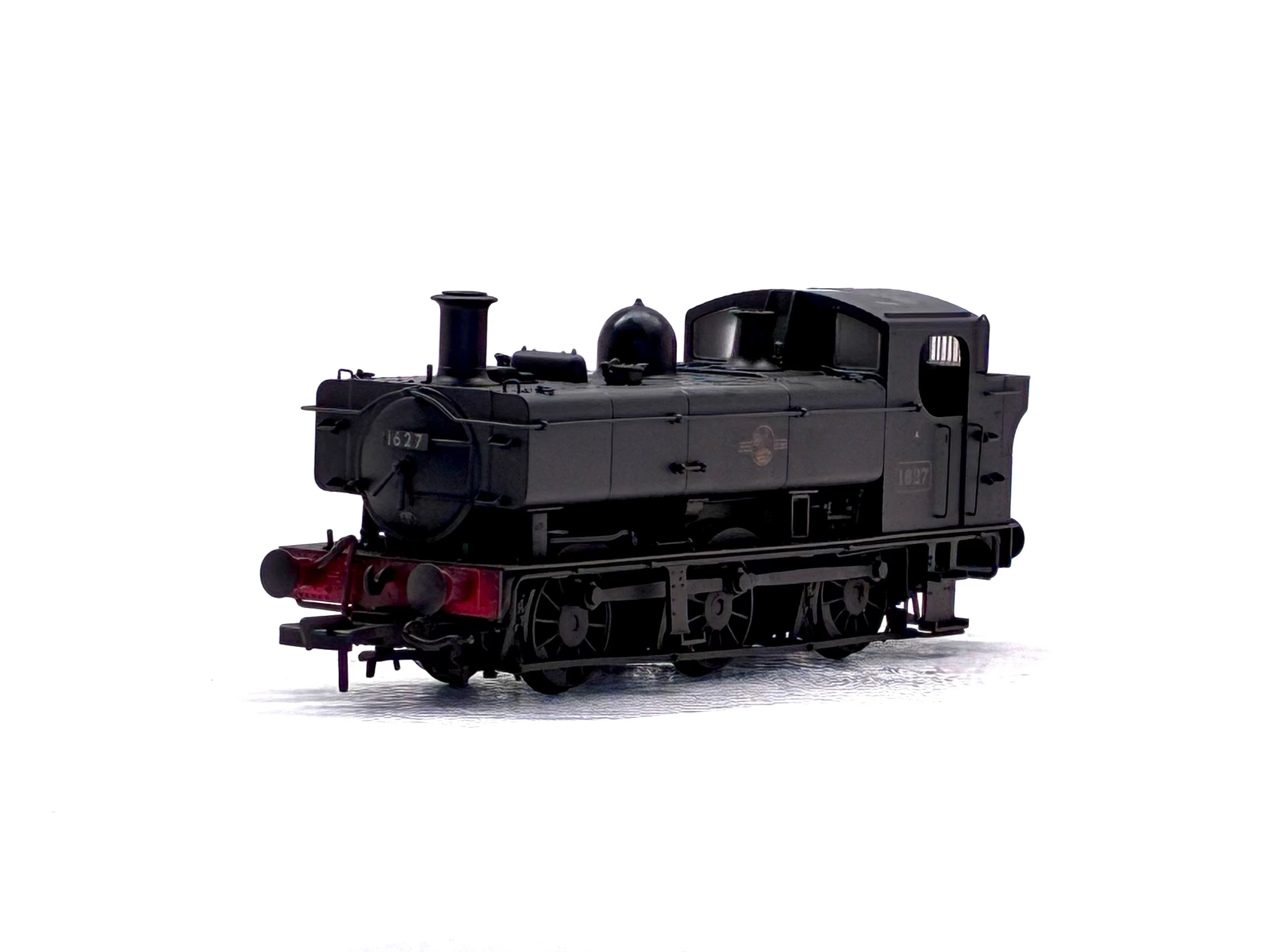 Rapido Trains UK MR-305A Class 16xx Pannier 0-6-0PT 1627 in BR black with late crest weathered