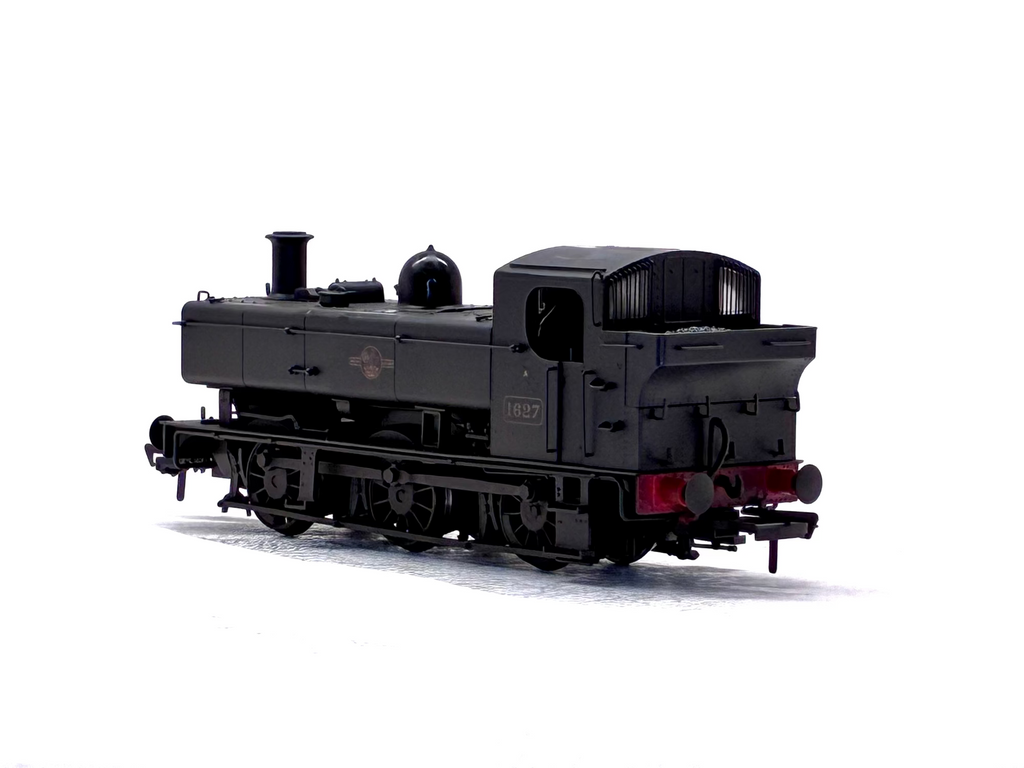 Rapido Trains UK MR-305A Class 16xx Pannier 0-6-0PT 1627 in BR black with late crest weathered