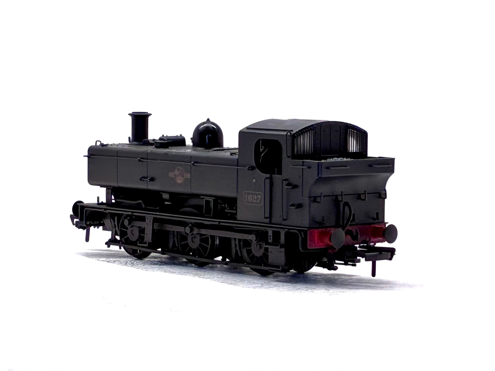 Rapido Trains UK MR-305A Class 16xx Pannier 0-6-0PT 1627 in BR black with late crest weathered