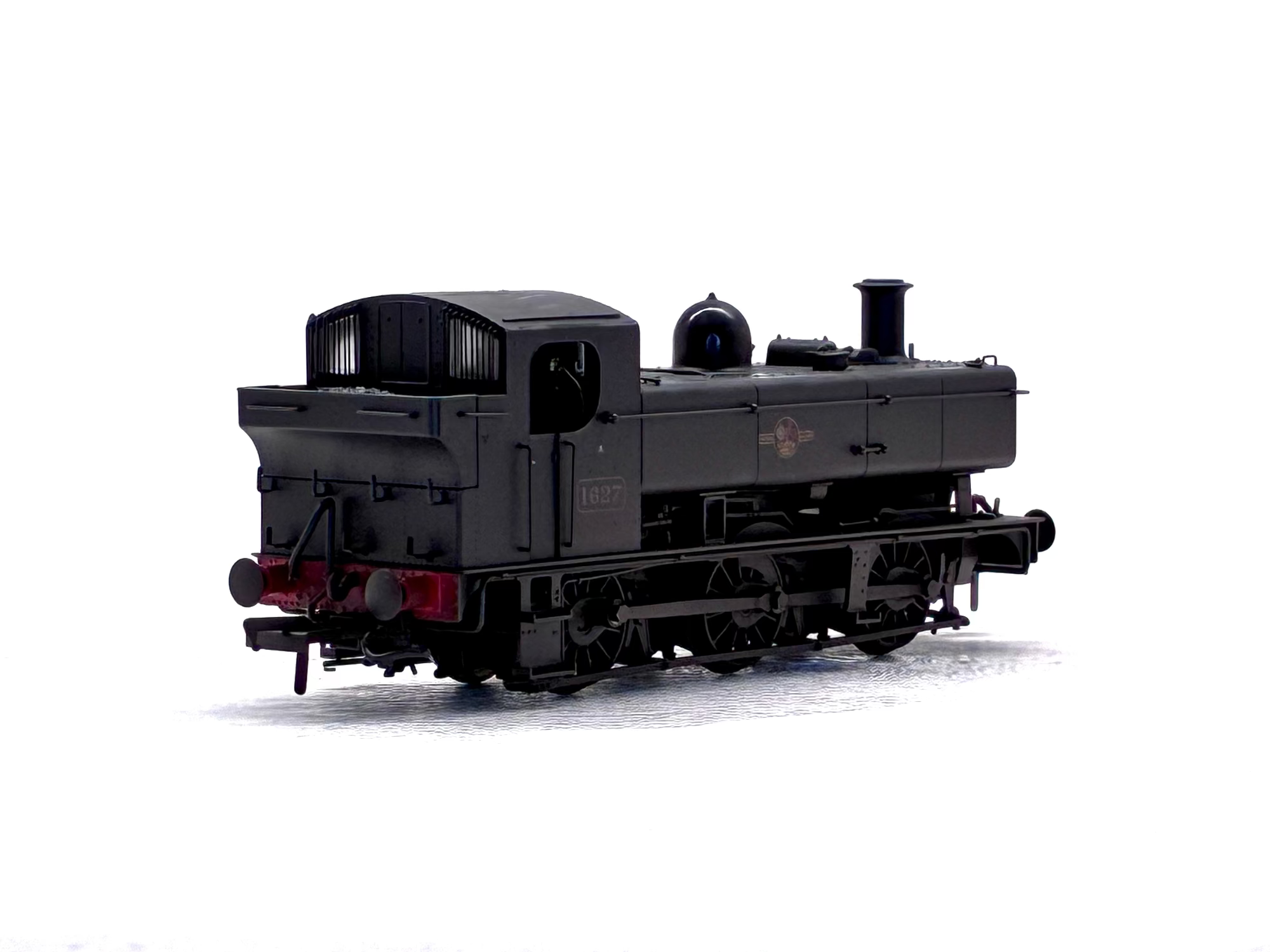 Rapido Trains UK MR-305A Class 16xx Pannier 0-6-0PT 1627 in BR black with late crest weathered