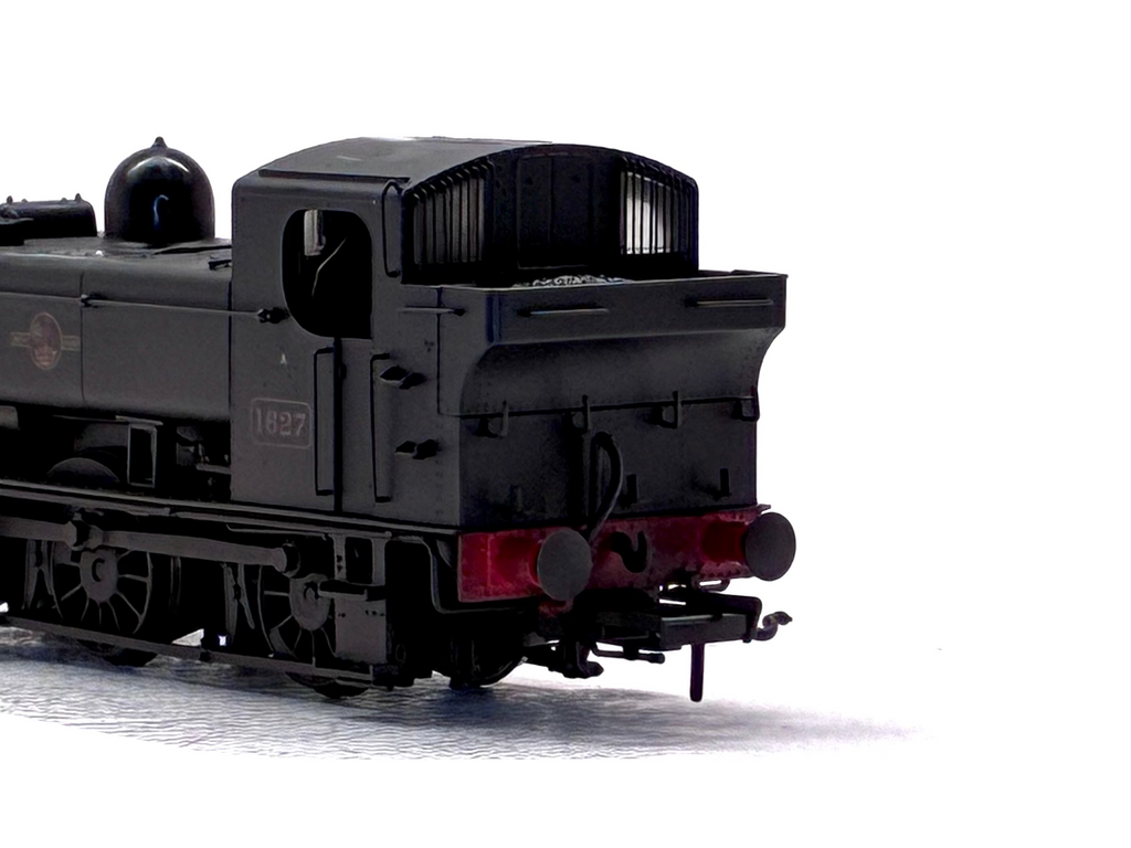Rapido Trains UK MR-305A Class 16xx Pannier 0-6-0PT 1627 in BR black with late crest weathered