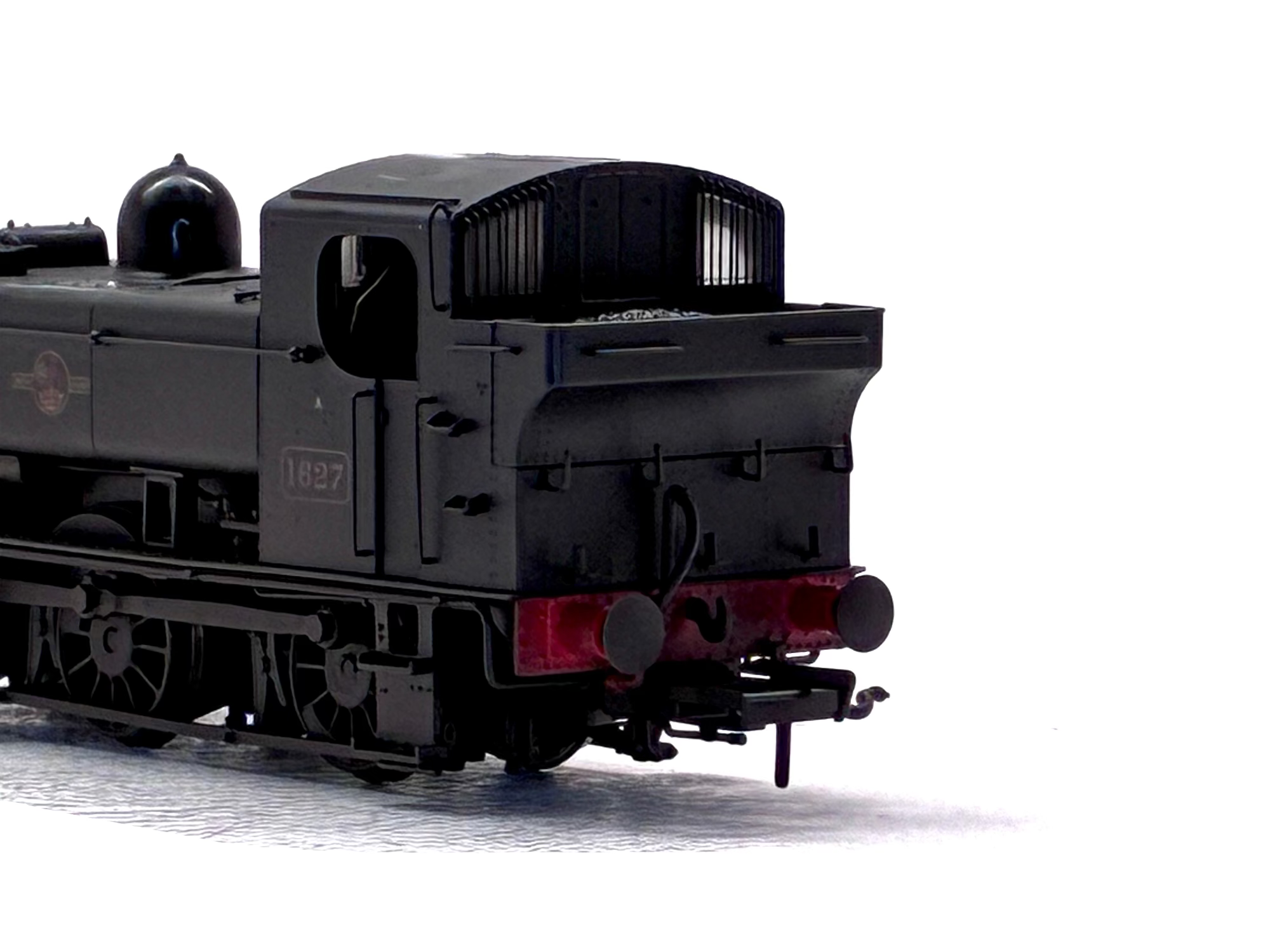 Rapido Trains UK MR-305A Class 16xx Pannier 0-6-0PT 1627 in BR black with late crest weathered